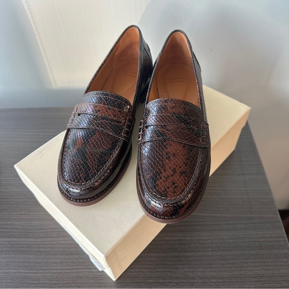 Sezane Shoes - Sézane André Loafers - Brown Python Print